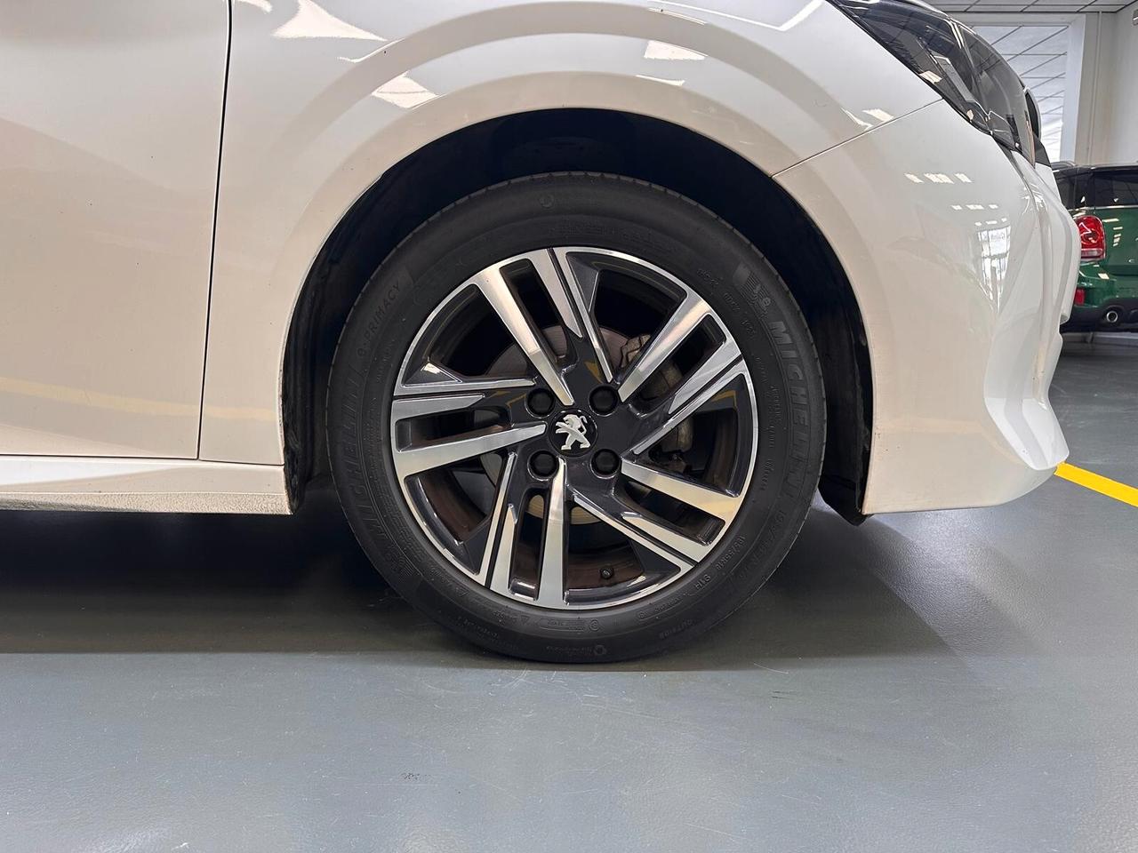 Peugeot 208 PureTech 75 Stop&Start 5 porte Active Pack* NEOPATENTATI *