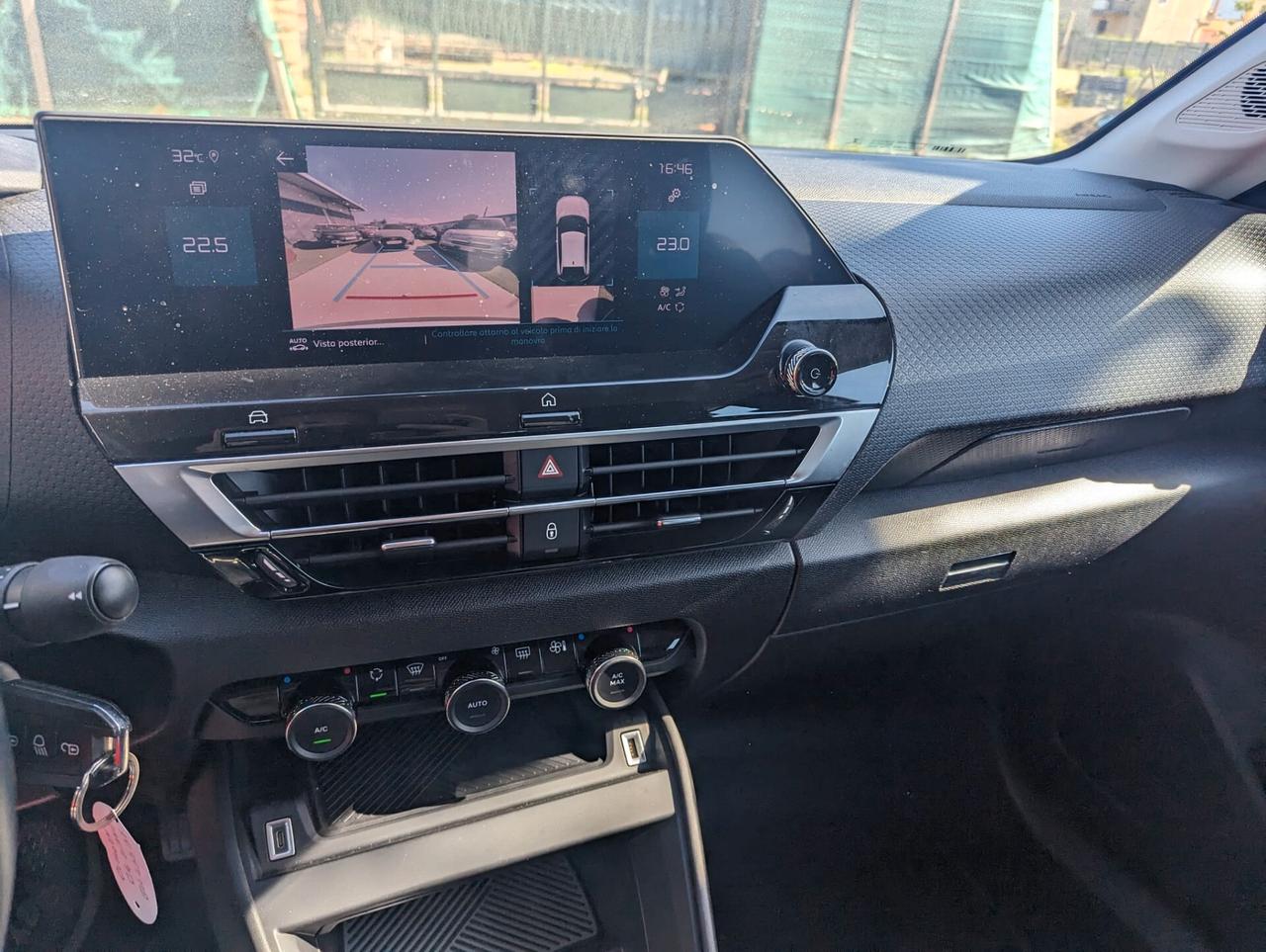 Citroen C4 PureTech 130 S&S EAT8 Shine camera navi nordita