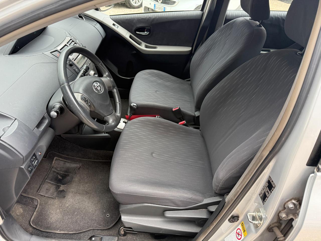 Toyota Yaris 1.4 D-4D 5 porte M-MT Sol