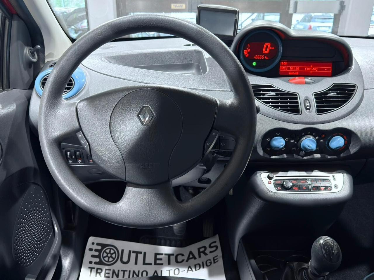 RENAULT TWINGO 1.2 75cv NEOPATENTATI 120.000km