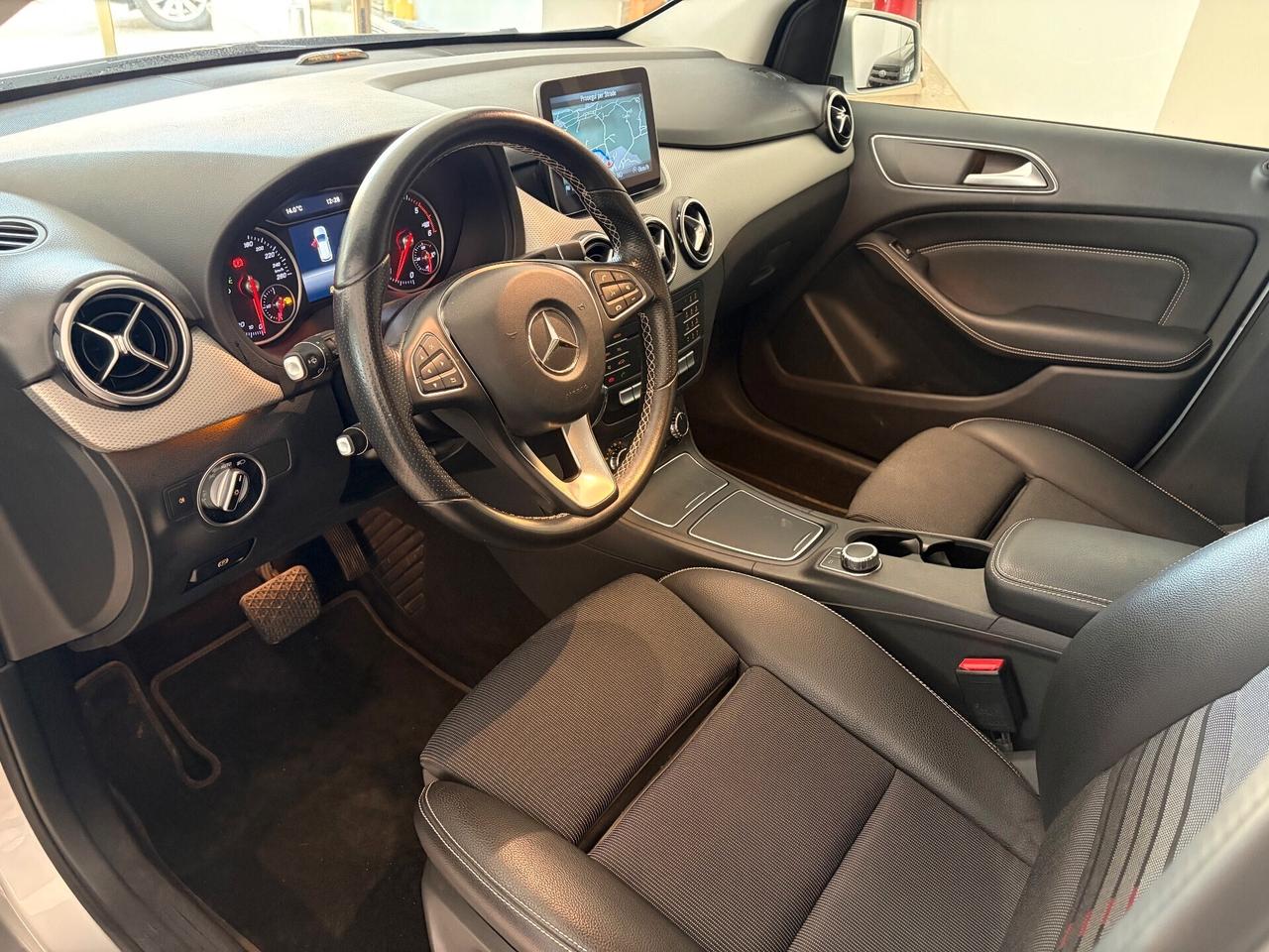 MERCEDES CLASSE B 200 D AUTOMATIC PREMIUM