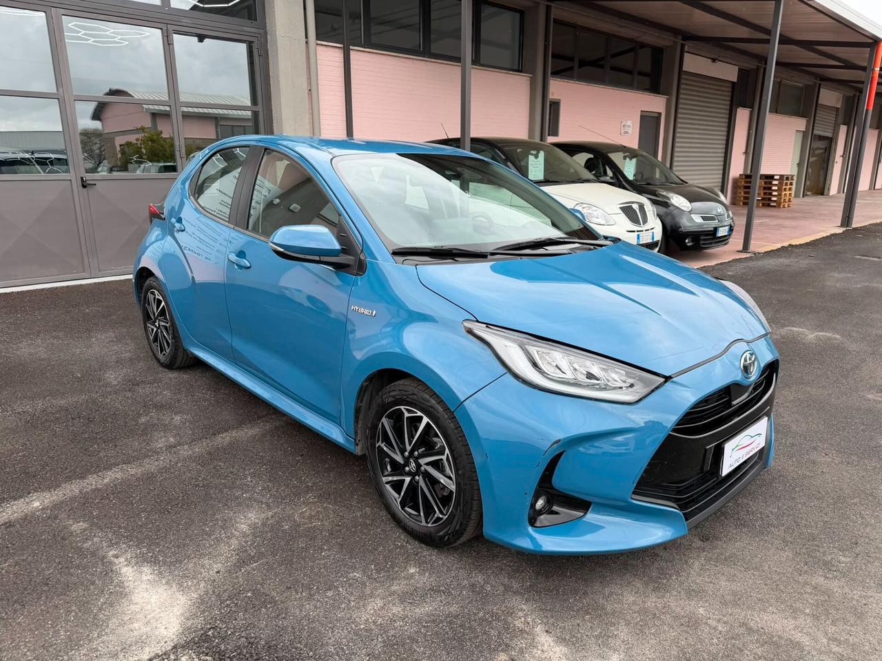 Toyota Yaris 1.5 Hybrid 5 porte Trend