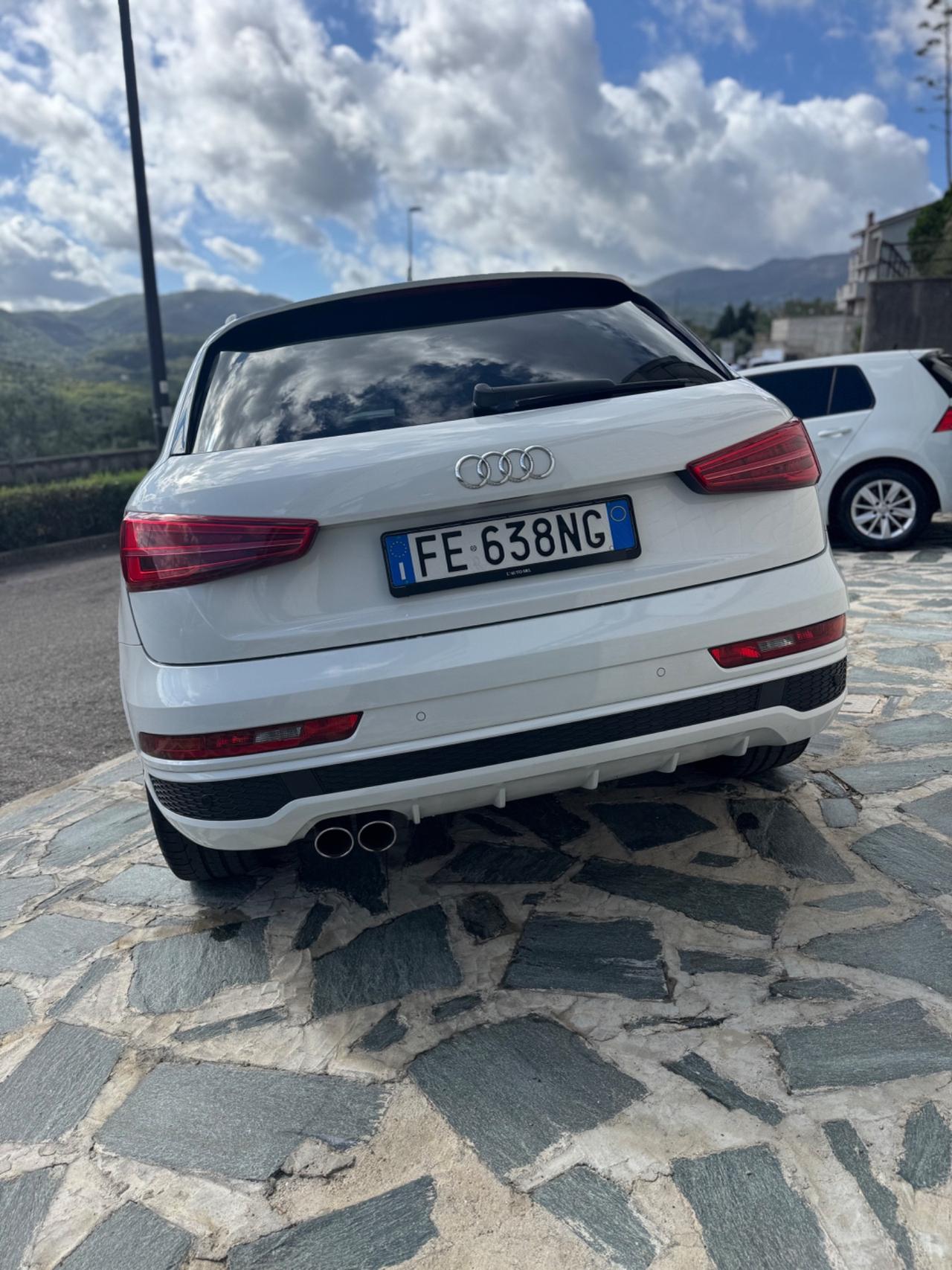 Audi Q3 2.0 TDI 150 CV S-Line