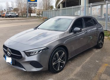 Mercedes-benz A 250 e hybrid EQ AMG Line Premium Plus