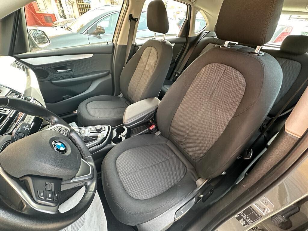 Bmw 218d Active Tourer Advantage AUT.