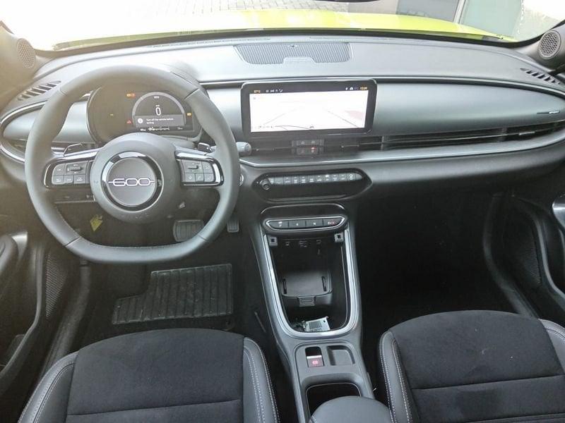 FIAT 600 1.2 Hybrid 145cv Sport