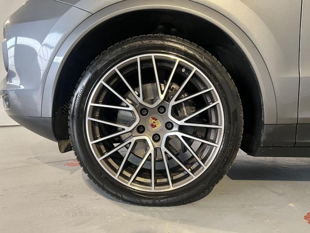 PORSCHE Cayenne Coupé 3.0 V6 E-Hybrid