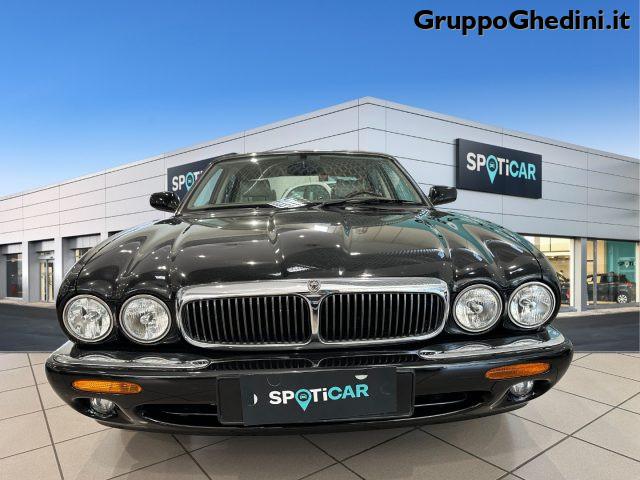 JAGUAR XJ 3.2 cat Executive