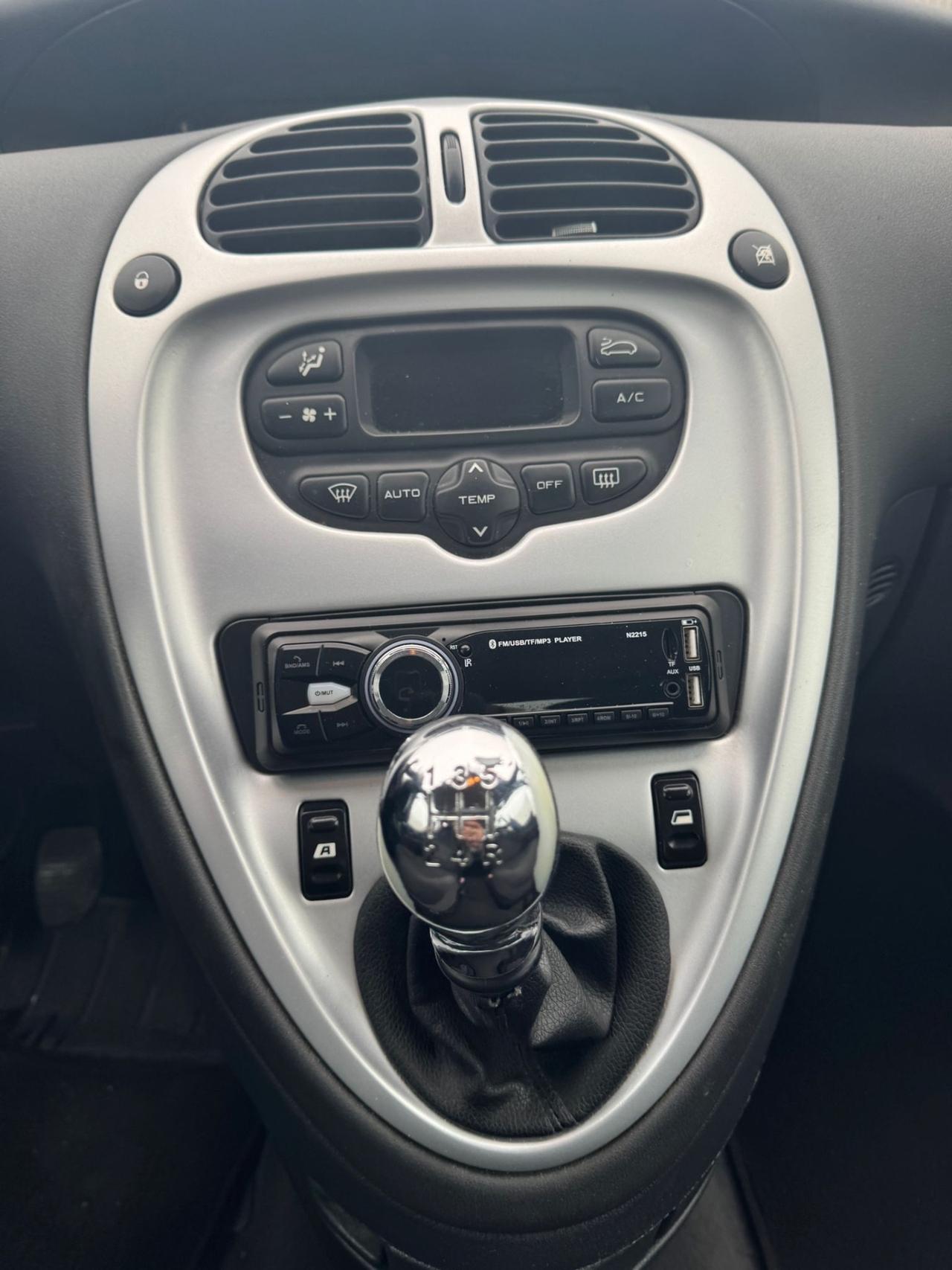 Citroen Xsara Picasso 1.6 16V Elegance. Km 129.000