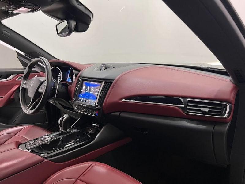 Maserati Levante V6 Diesel 250 CV AWD