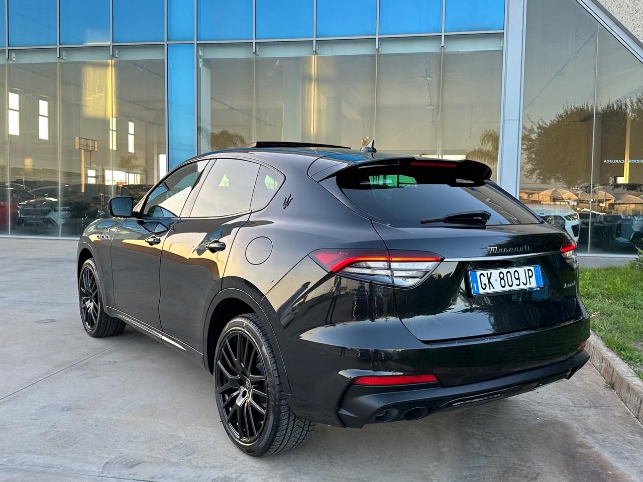 Maserati Levante 3.0 V6 Modena S possibilità noleggio no scoring