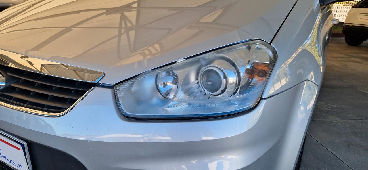 Ford C-Max 1.6 TDCi 110cv Titanium