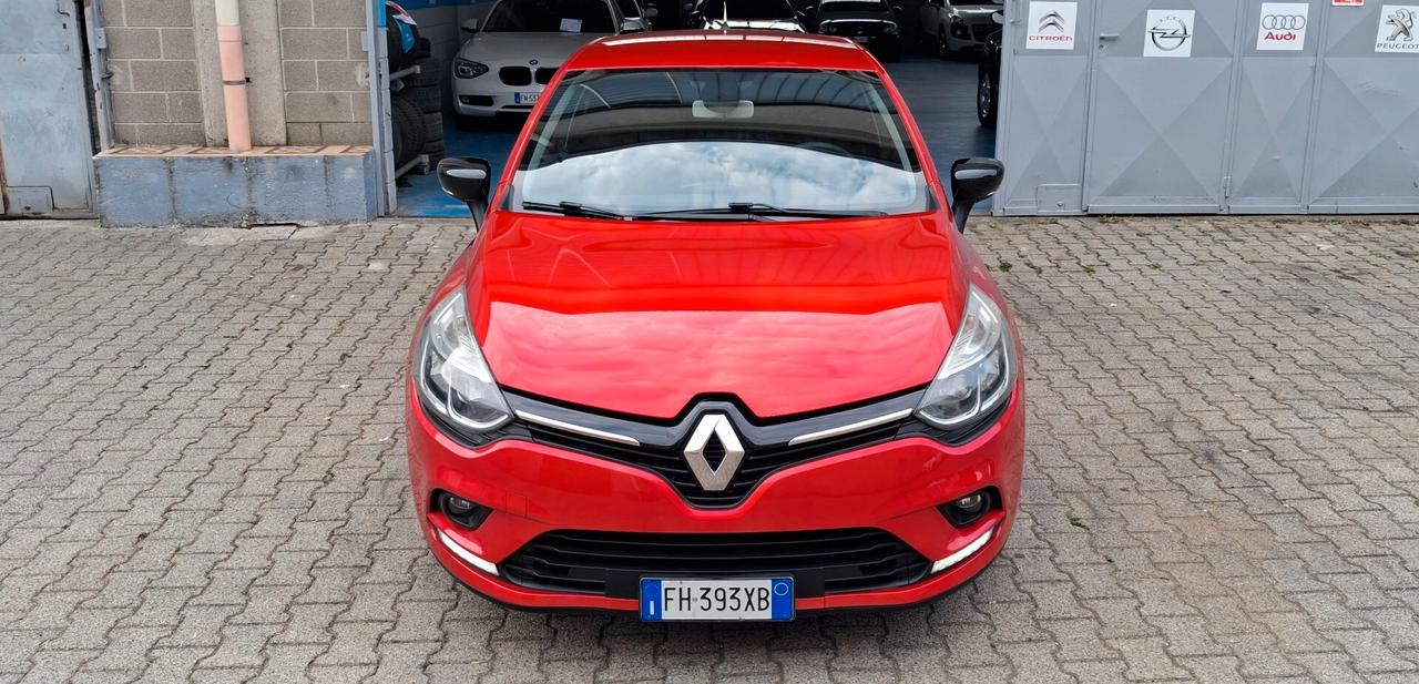 Renault Clio 1.2 75CV Zen NeopatentatiOK