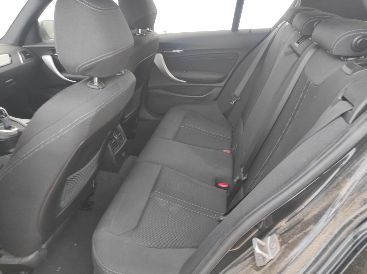 Bmw 118 118d 5p. Urban