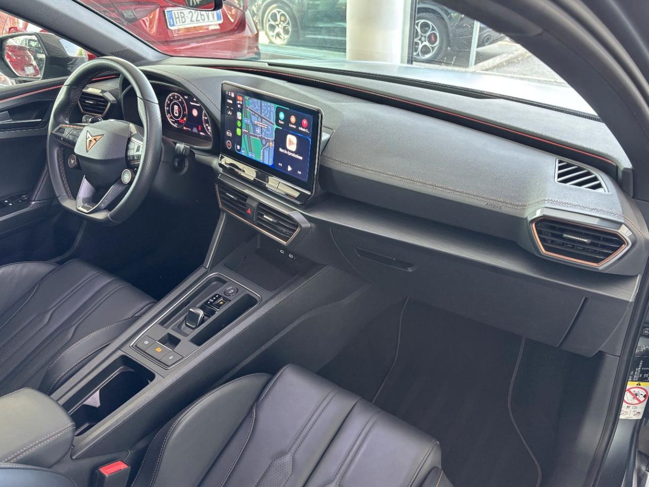 Cupra Leon 2.0 tsi VZ Carbon 300cv dsg SABELT
