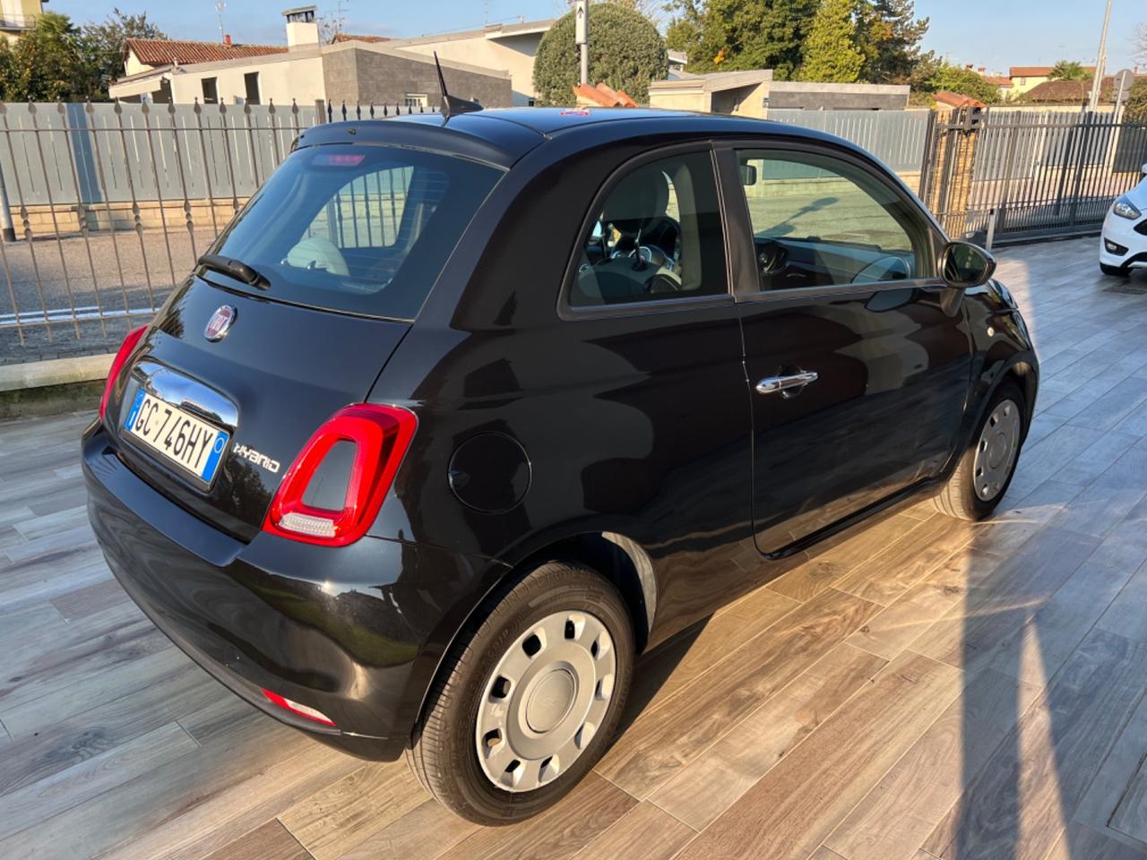 Fiat 500 1.0 Hybrid Pop NEOPATENTATO