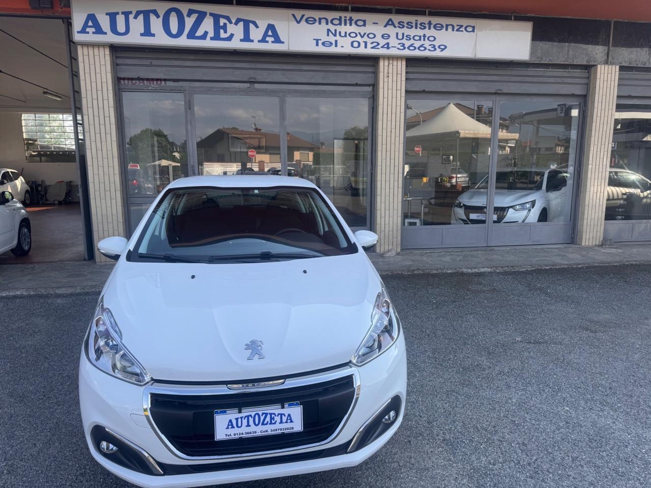 Peugeot 208 1.2 82 cv Active