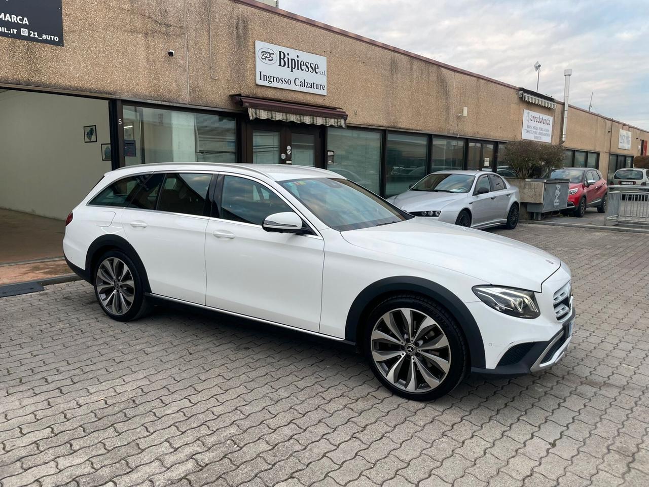 Mercedes-benz E 220 d S.W. 4Matic Auto Premium Plus All-Terrain