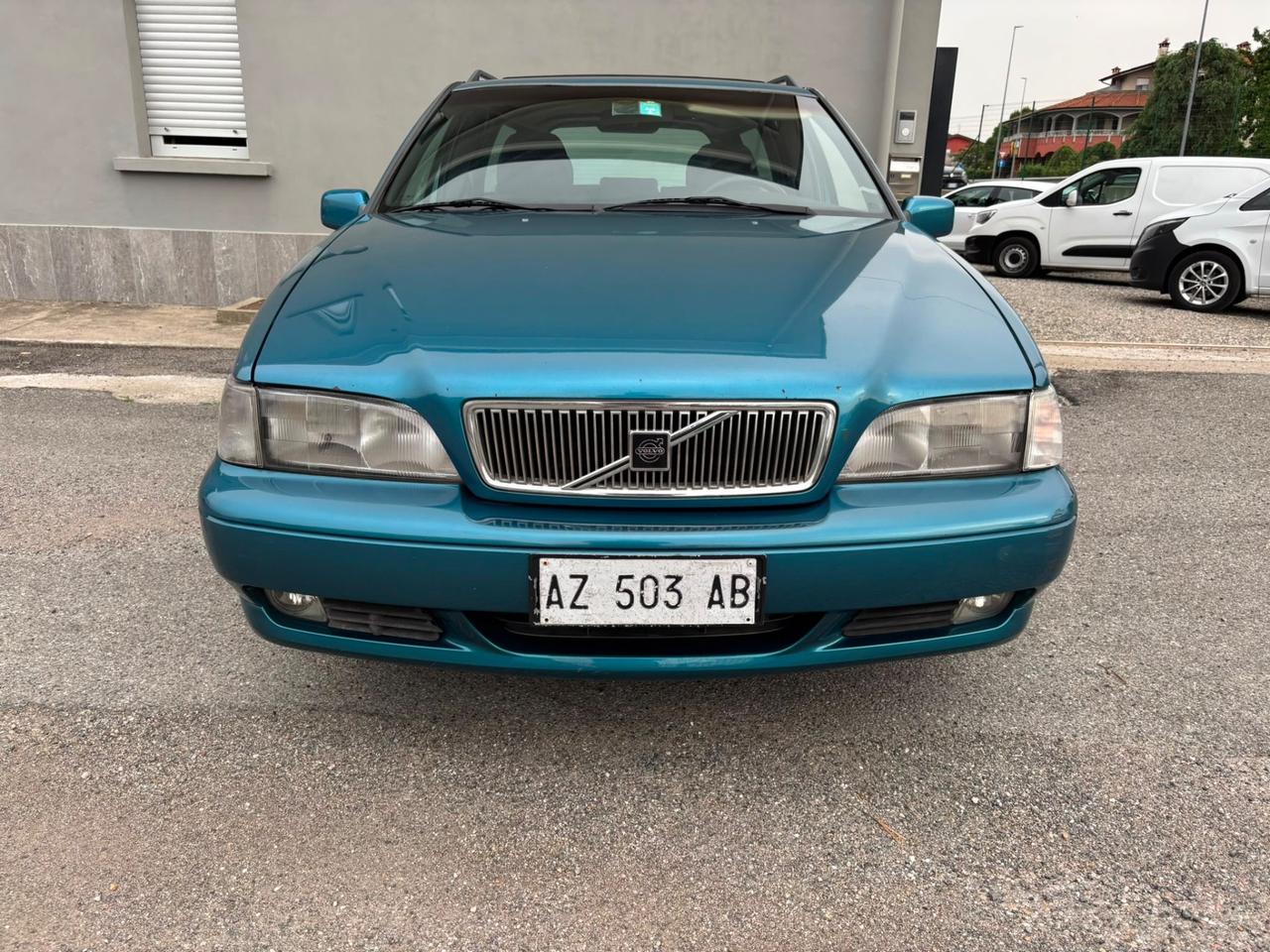 Volvo V70 2.0i turbo 20V cat T-5 STATION WAGON