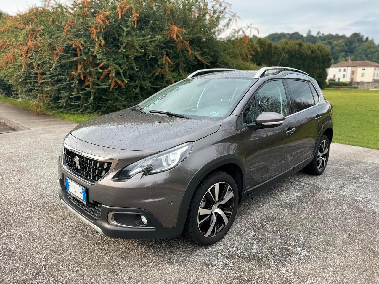 Peugeot 2008 BlueHDi 100 GT Line