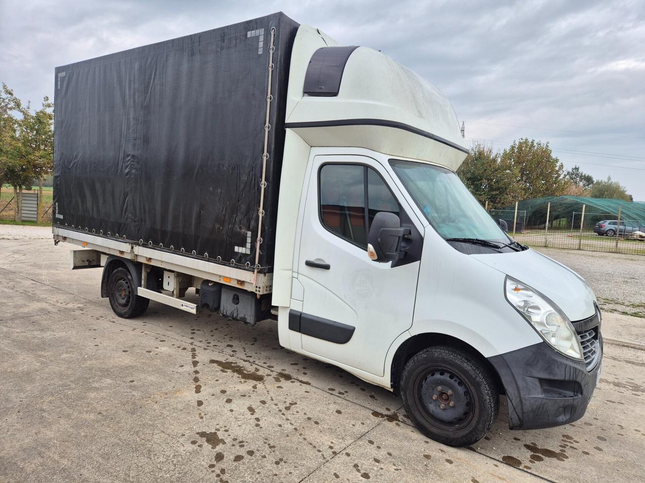 Renault Master 2.3 DCI 120 KILOWATT