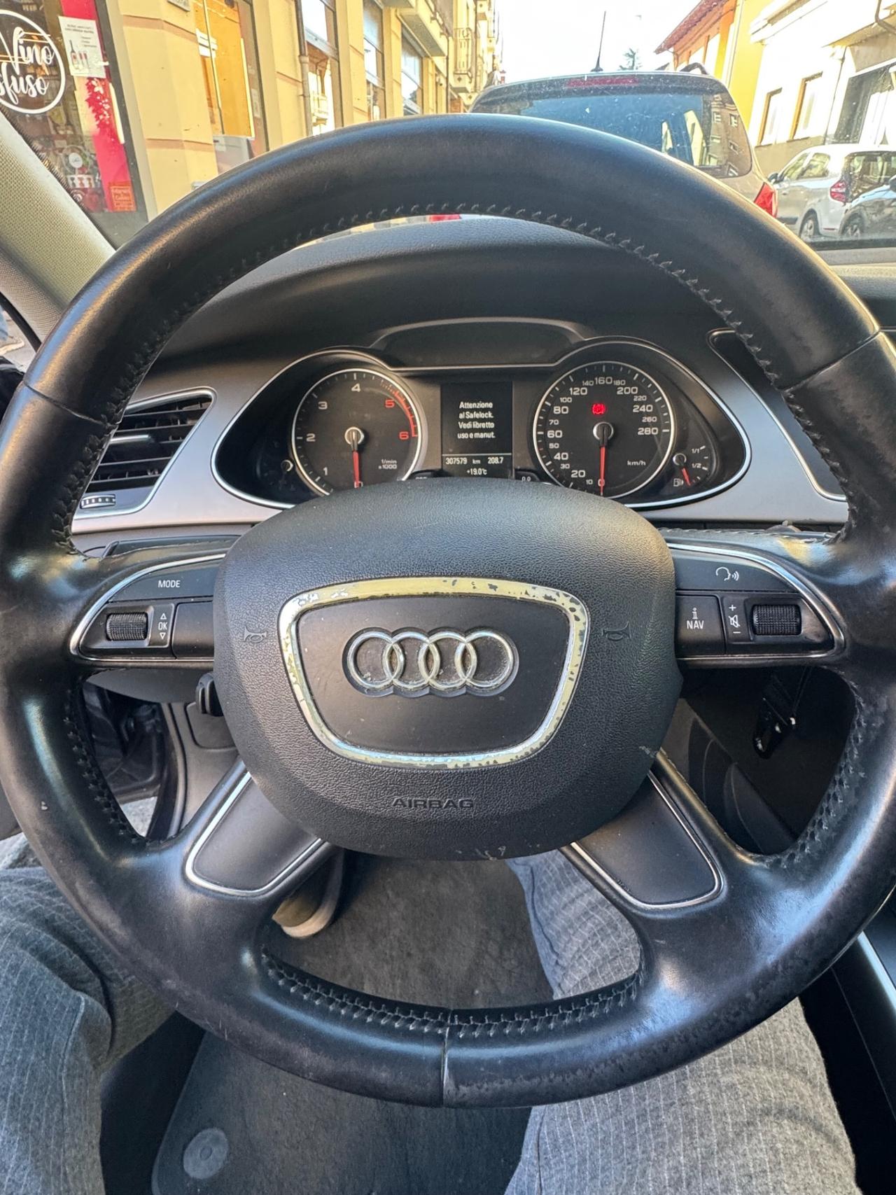 Audi A4 Avant 2.0 TDI 143CV F.AP.