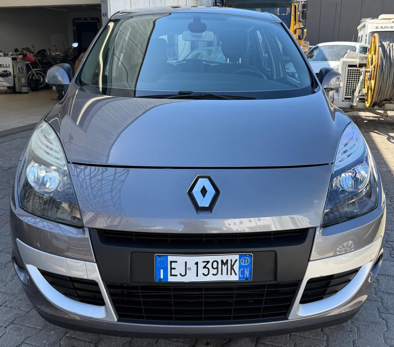Renault Scenic X-Mod 1.6 dCi 130CV