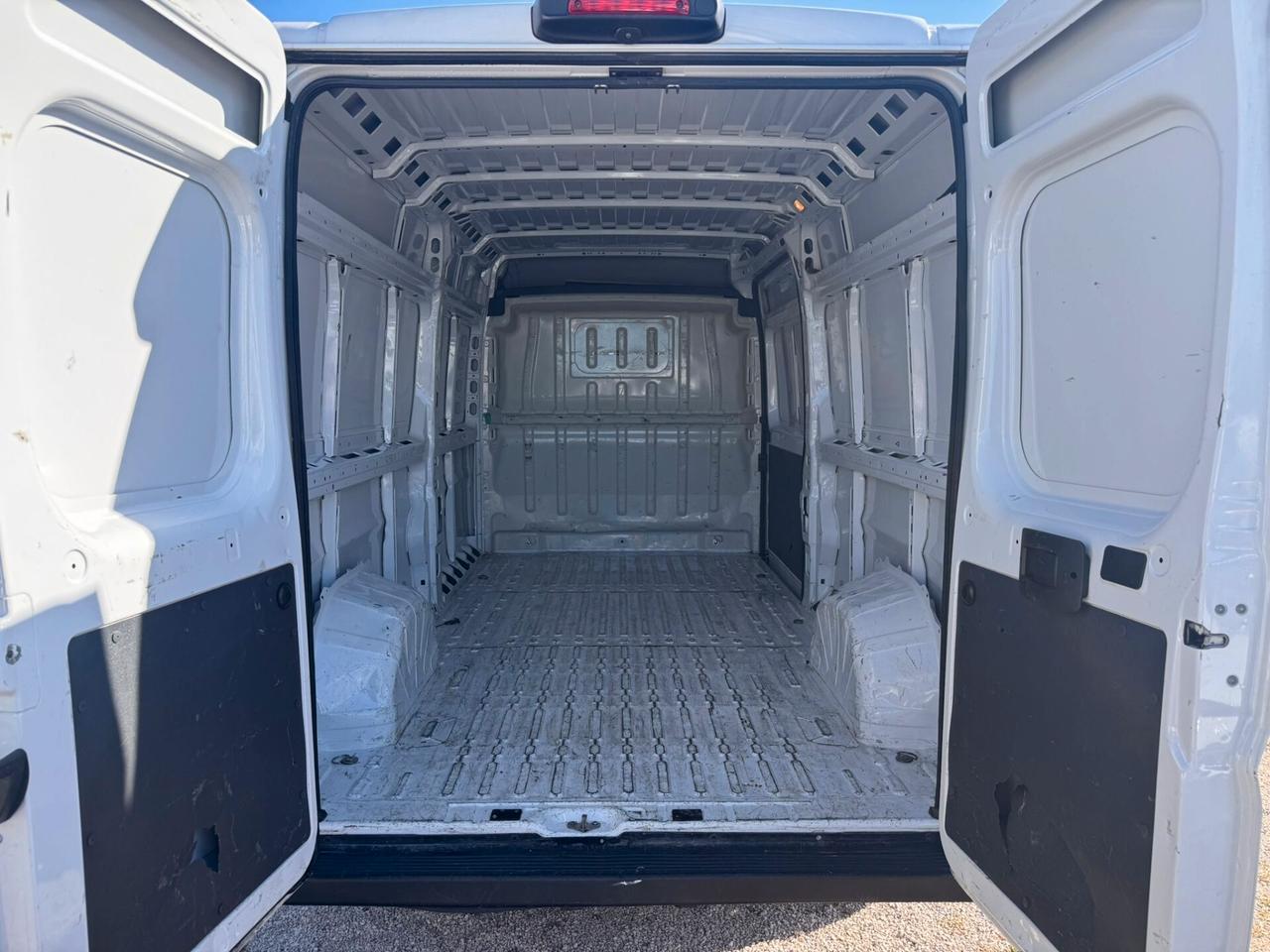 FIAT DUCATO L3H2 2.2MJT 140CV E6D-T 2022