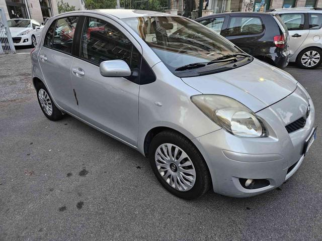 TOYOTA Yaris 1.3 5 porte Sol