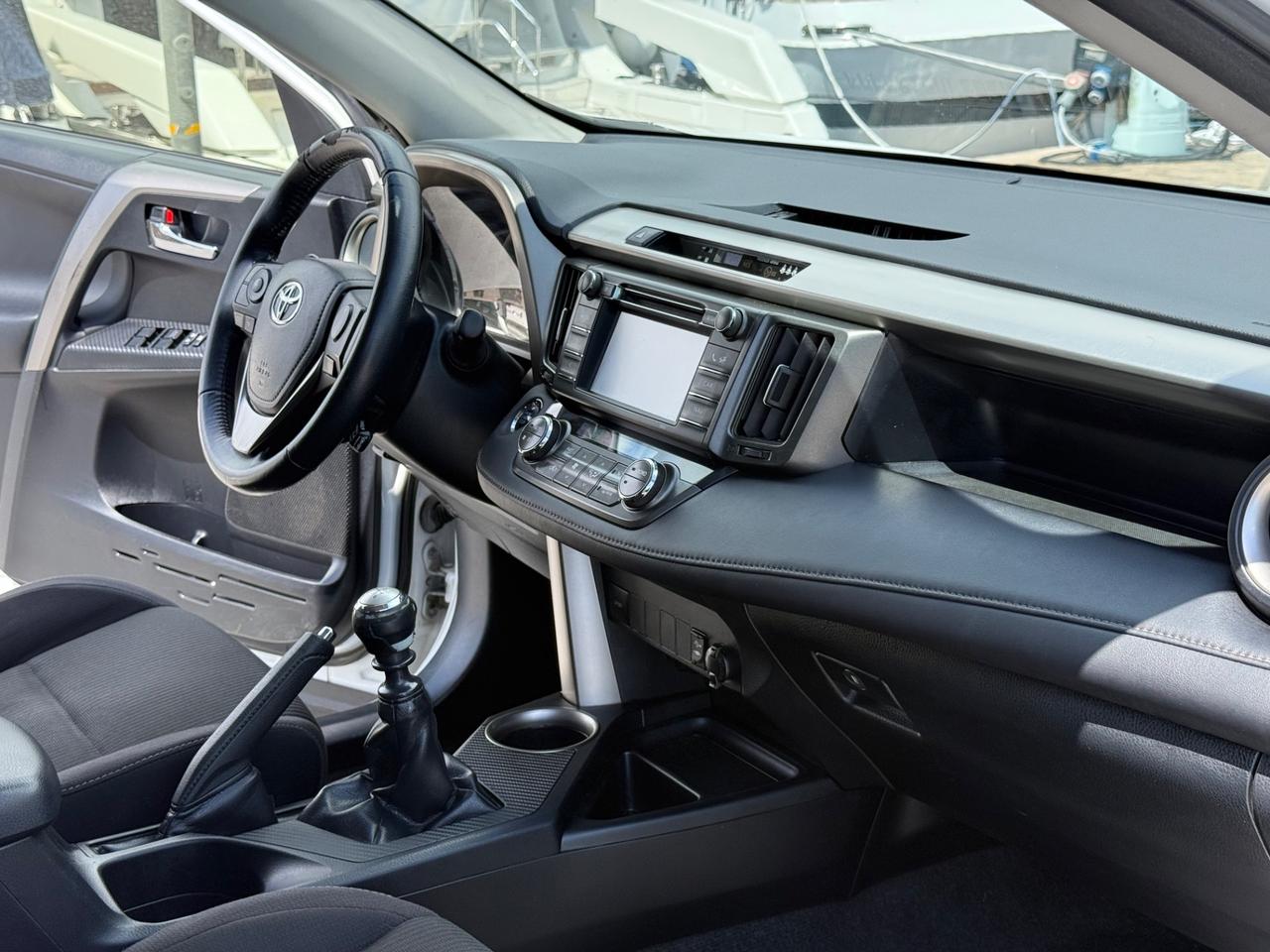 Toyota RAV 2.0 D-4D 4WD Lounge-FULL OPTIONAL