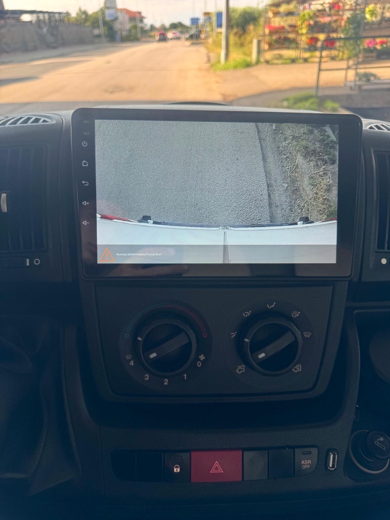 Citroen Jumper 2.0BlueHDi 130 Passo medio con porta laterale