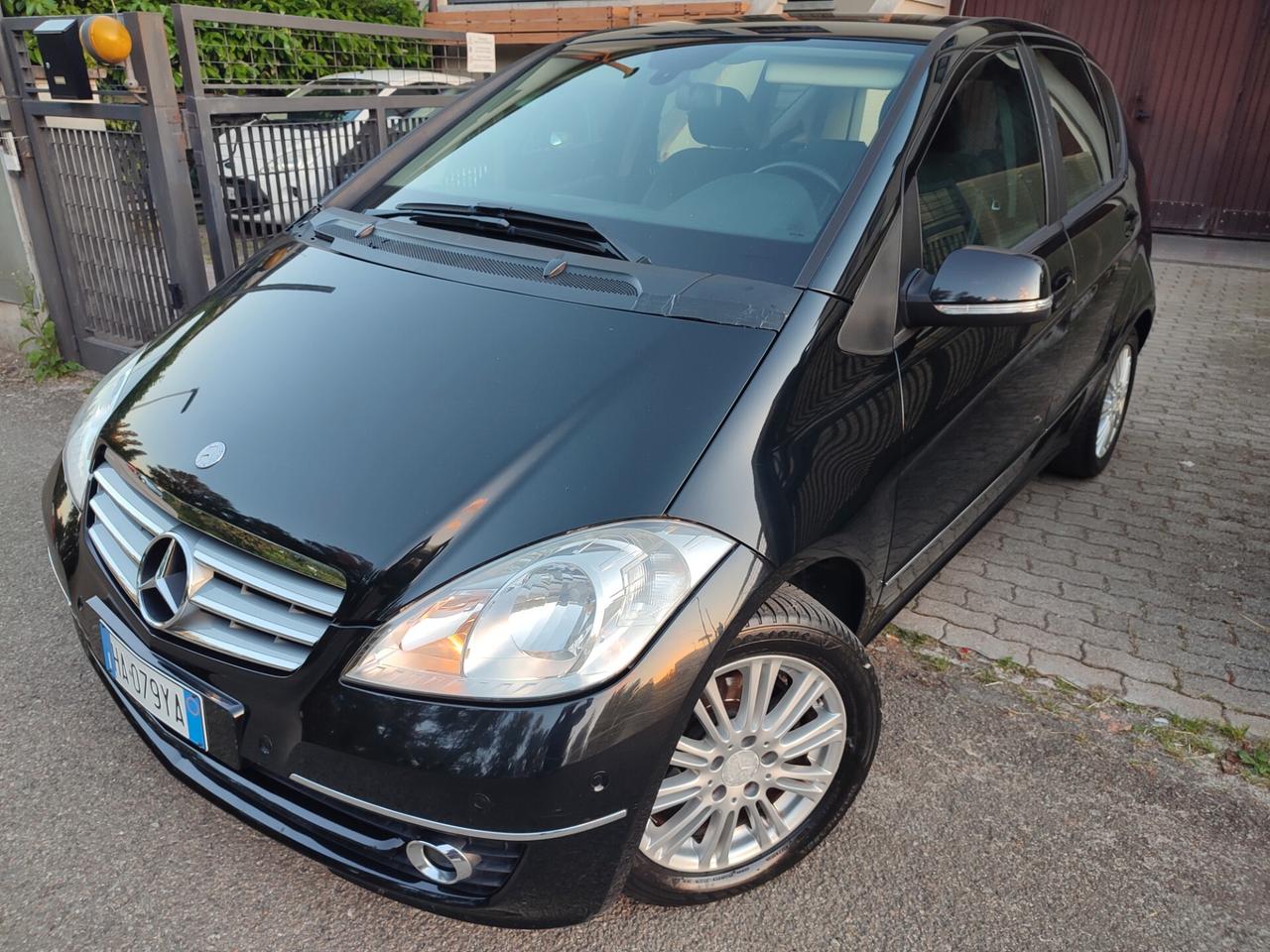 MERCEDES CLASSE A160 BENZINA AUTOMATICA POCHI KM