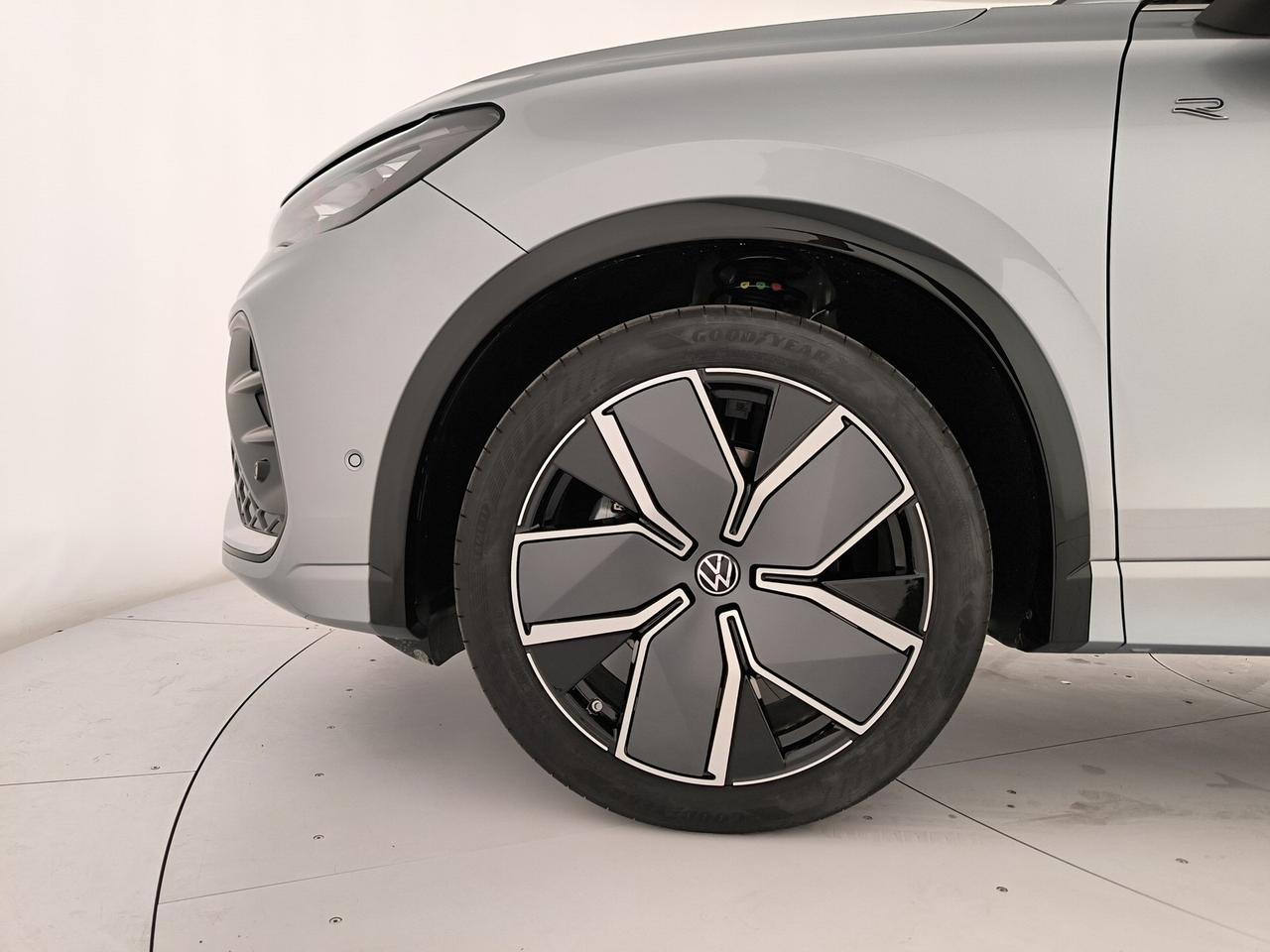 Volkswagen Tiguan 2.0 tdi r-line plus 150cv dsg