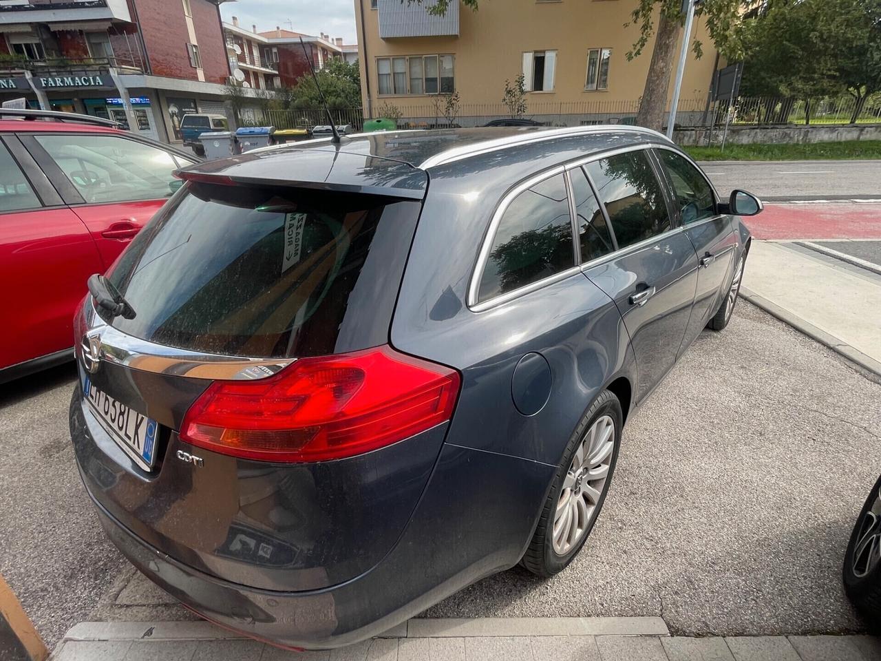 Opel Insignia 2.0 CDTI Tourer G. TRAINO
