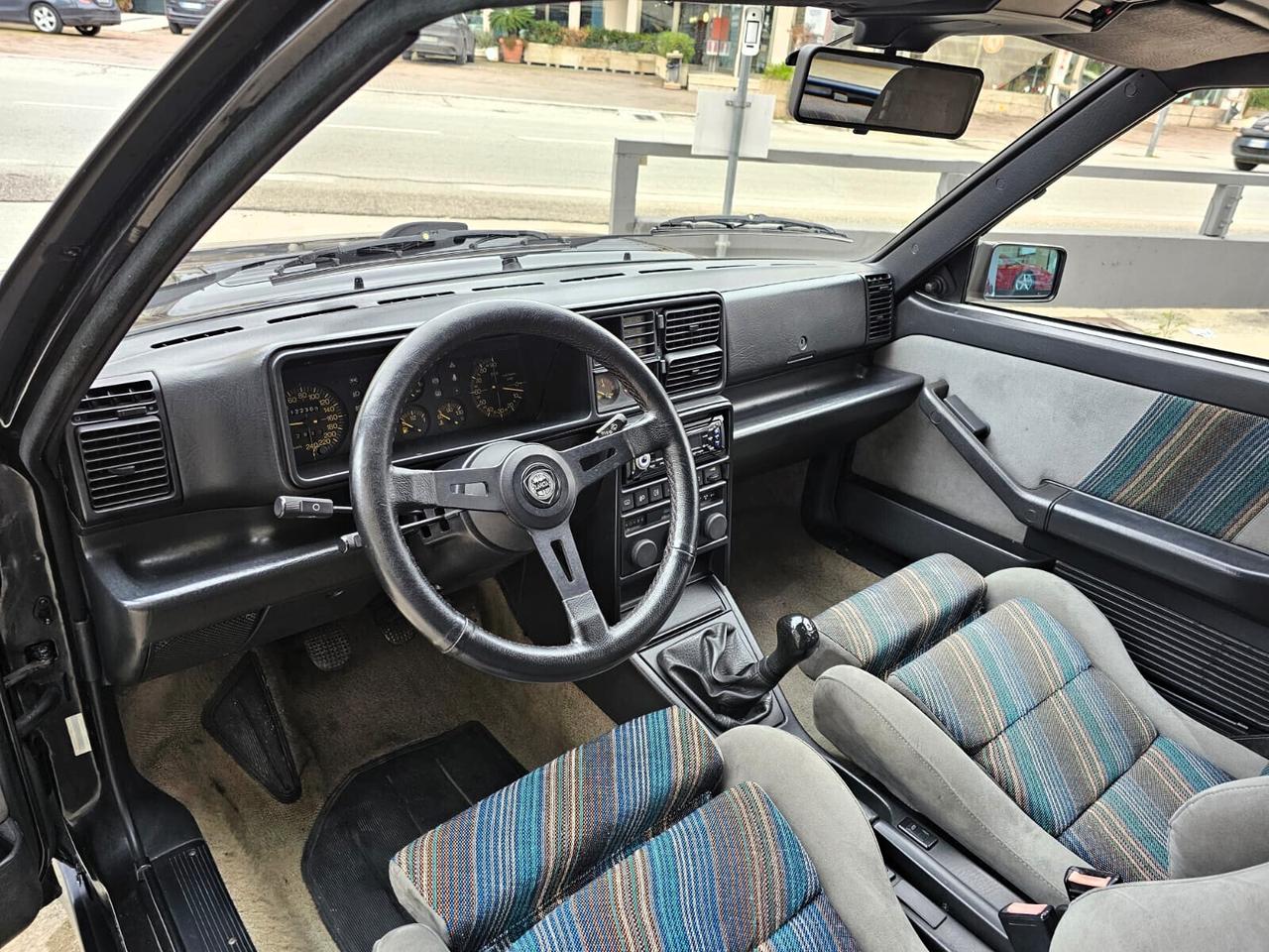 Lancia Delta 2.0i.e. turbo 16V HF integrale