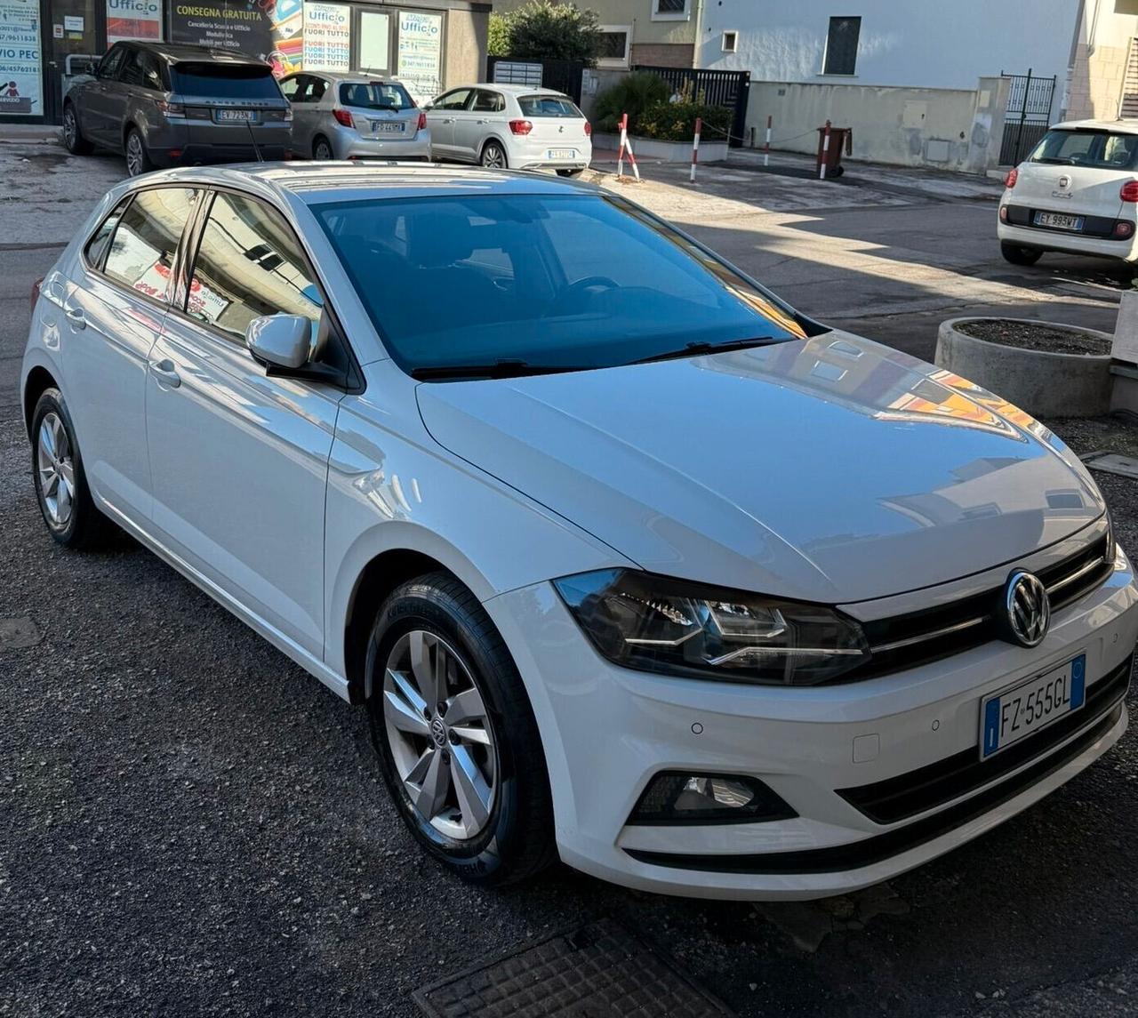 Volkswagen Polo 1.6 TDI 95 CV *Carplay