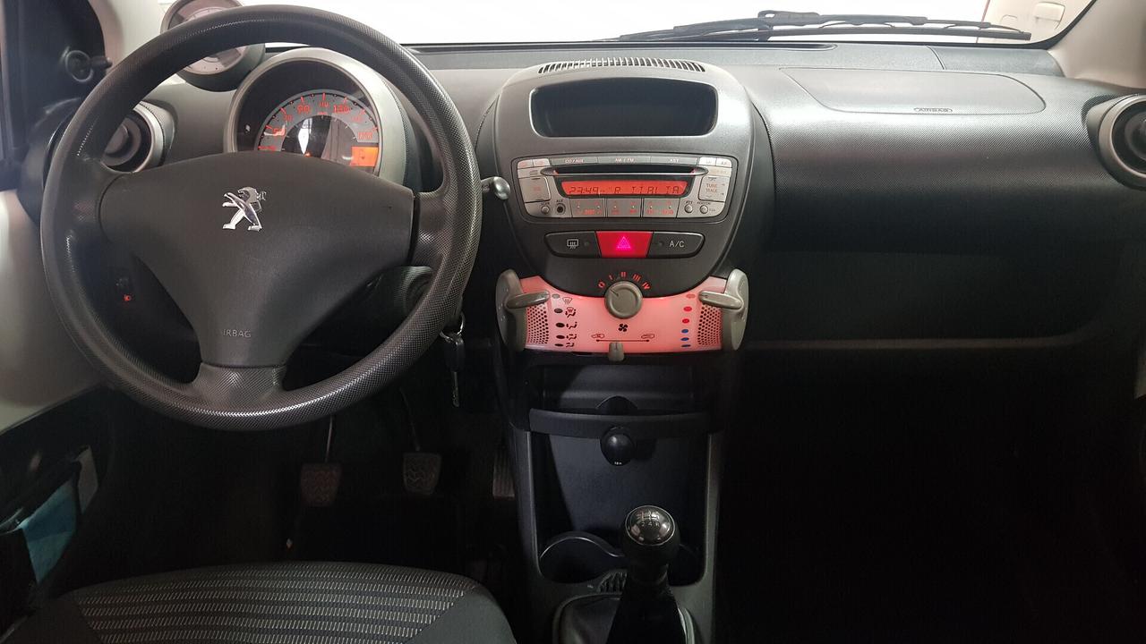 PEUGEOT 107 1.0 68CV 5P ACTIVE 04/2013