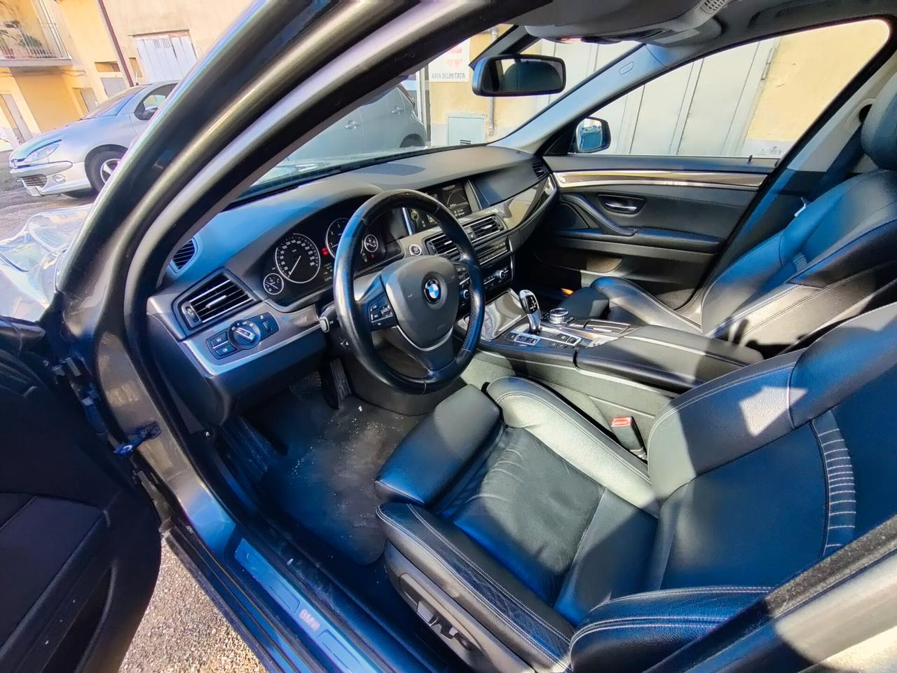 Bmw 520 520d xDrive Touring Luxury