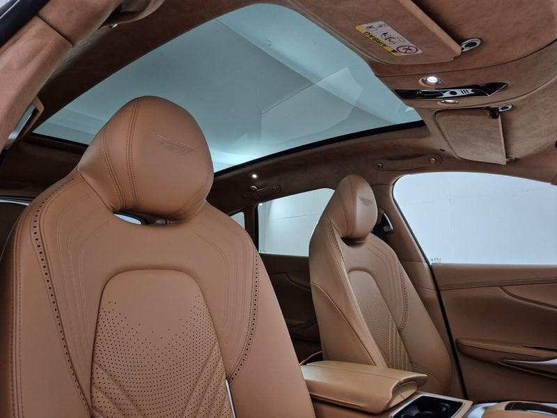 Aston Martin DBX 4.0 auto