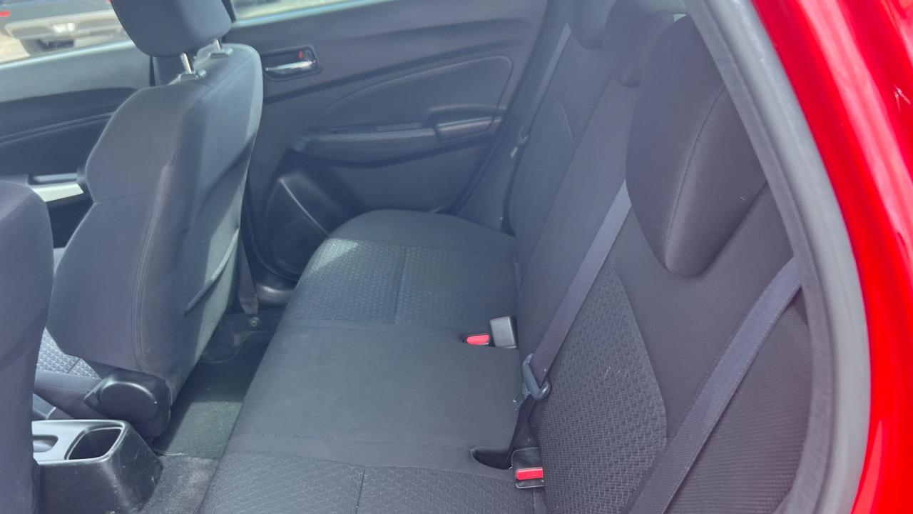 Suzuki Swift 1.2 Hybrid Top