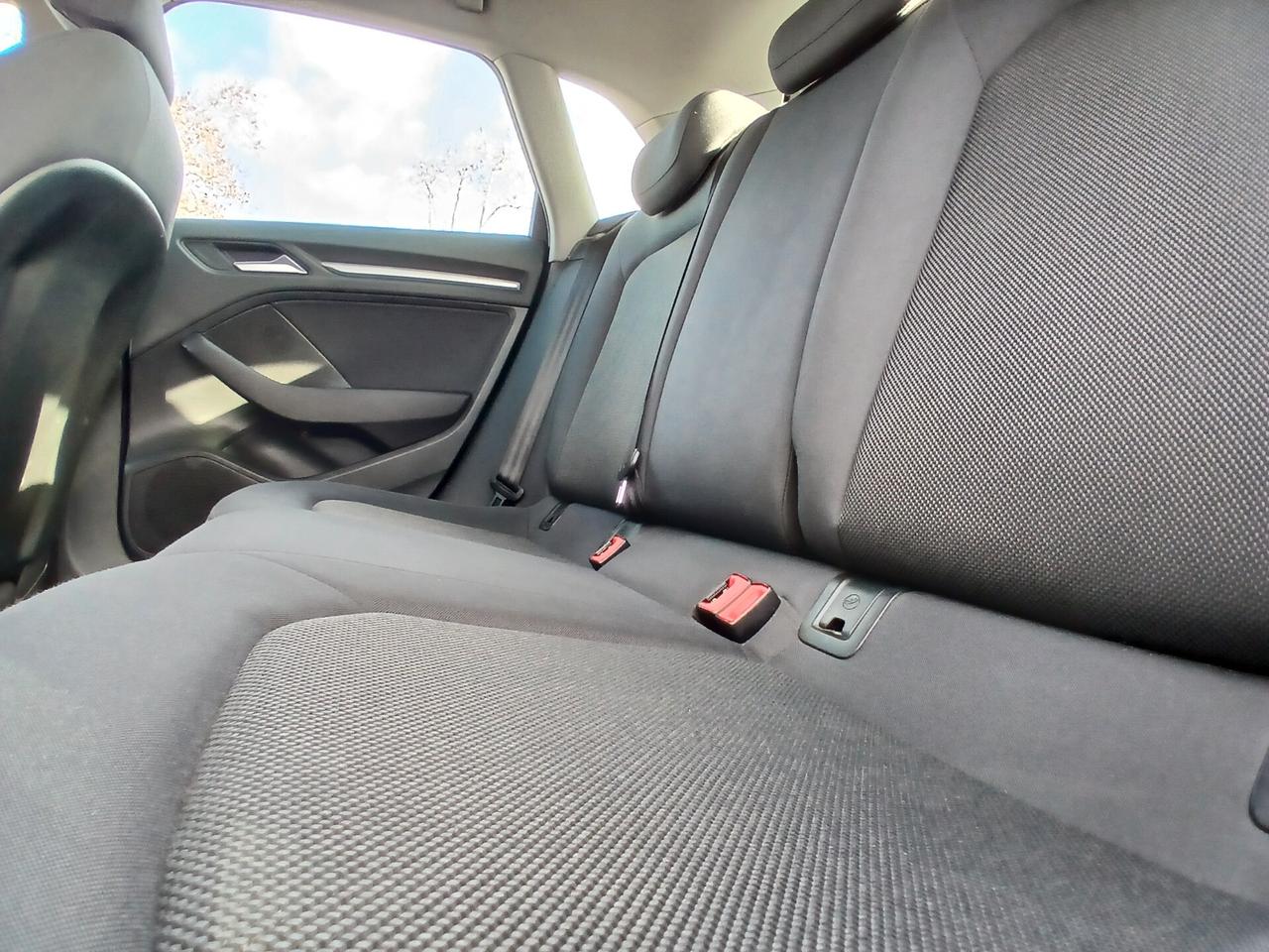 Audi A3 1.6 TDI 116 CV S tronic