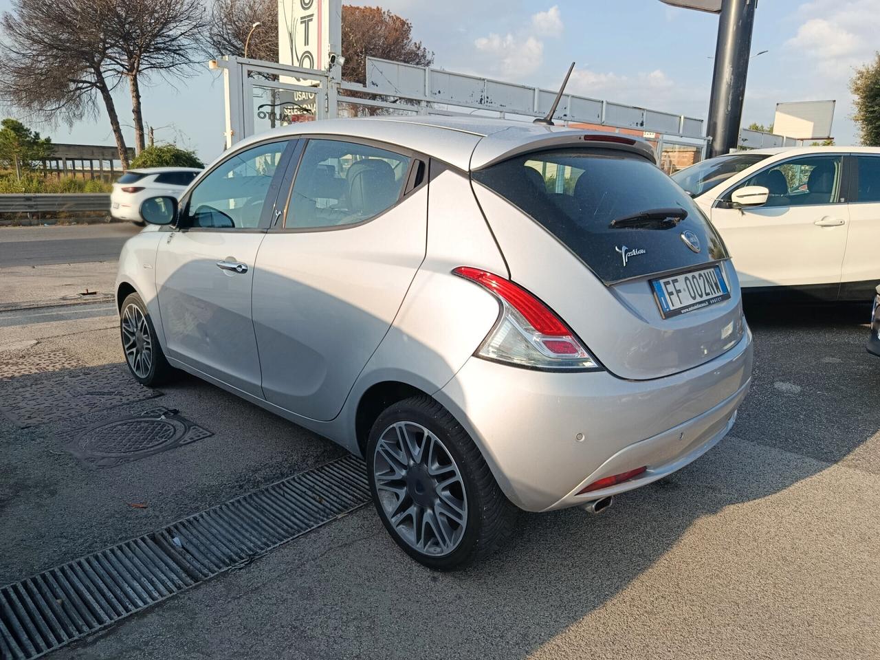 Lancia Ypsilon 1.3 MJT 95CV 5 porte S&S Platinum