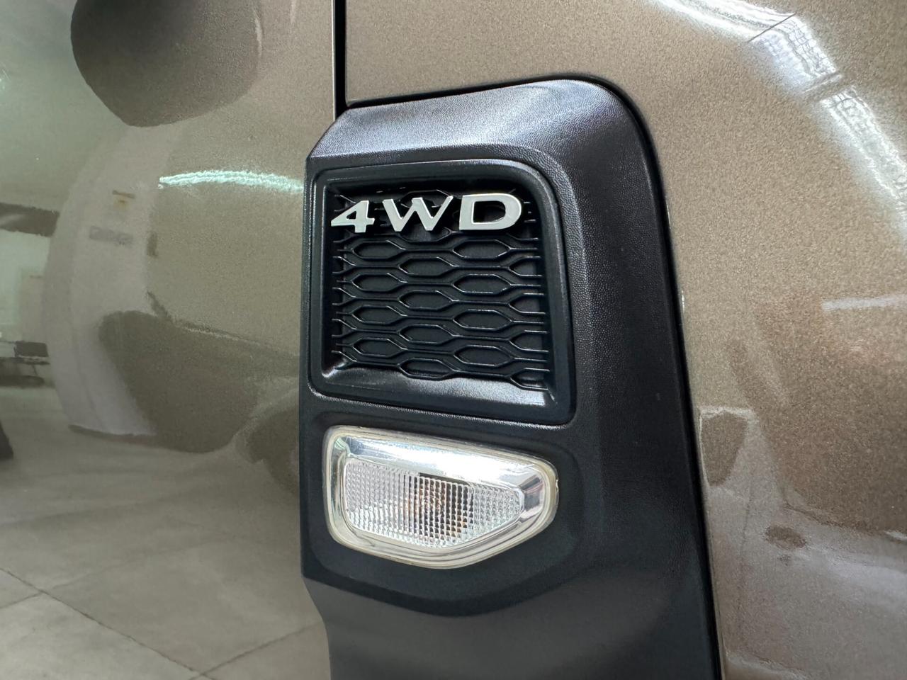 Dacia Duster 4X4 / 1.5CC 115CV / 90000KM / 2019 / DIESEL /