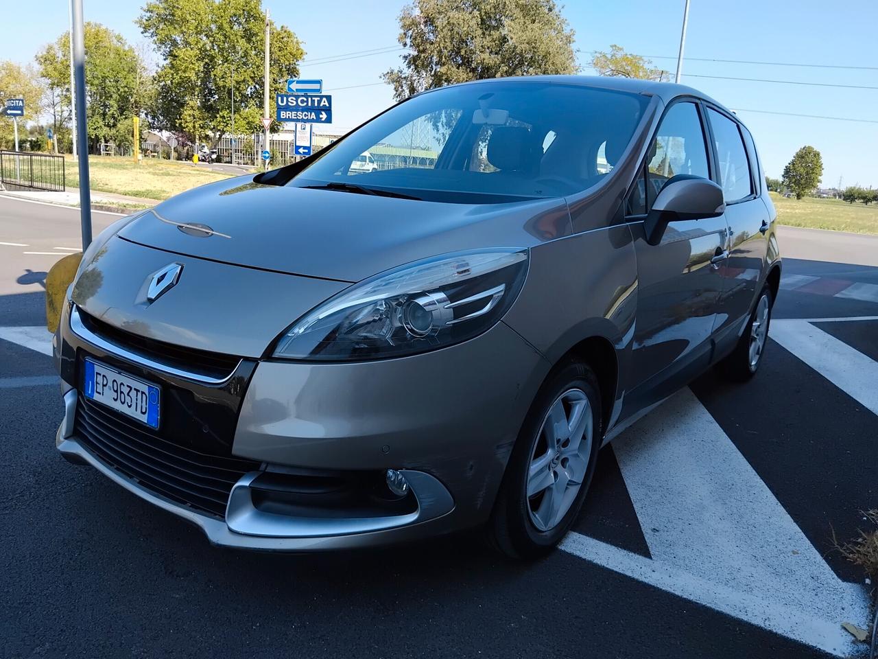 Renault Scenic 1.5 diesel garanzia