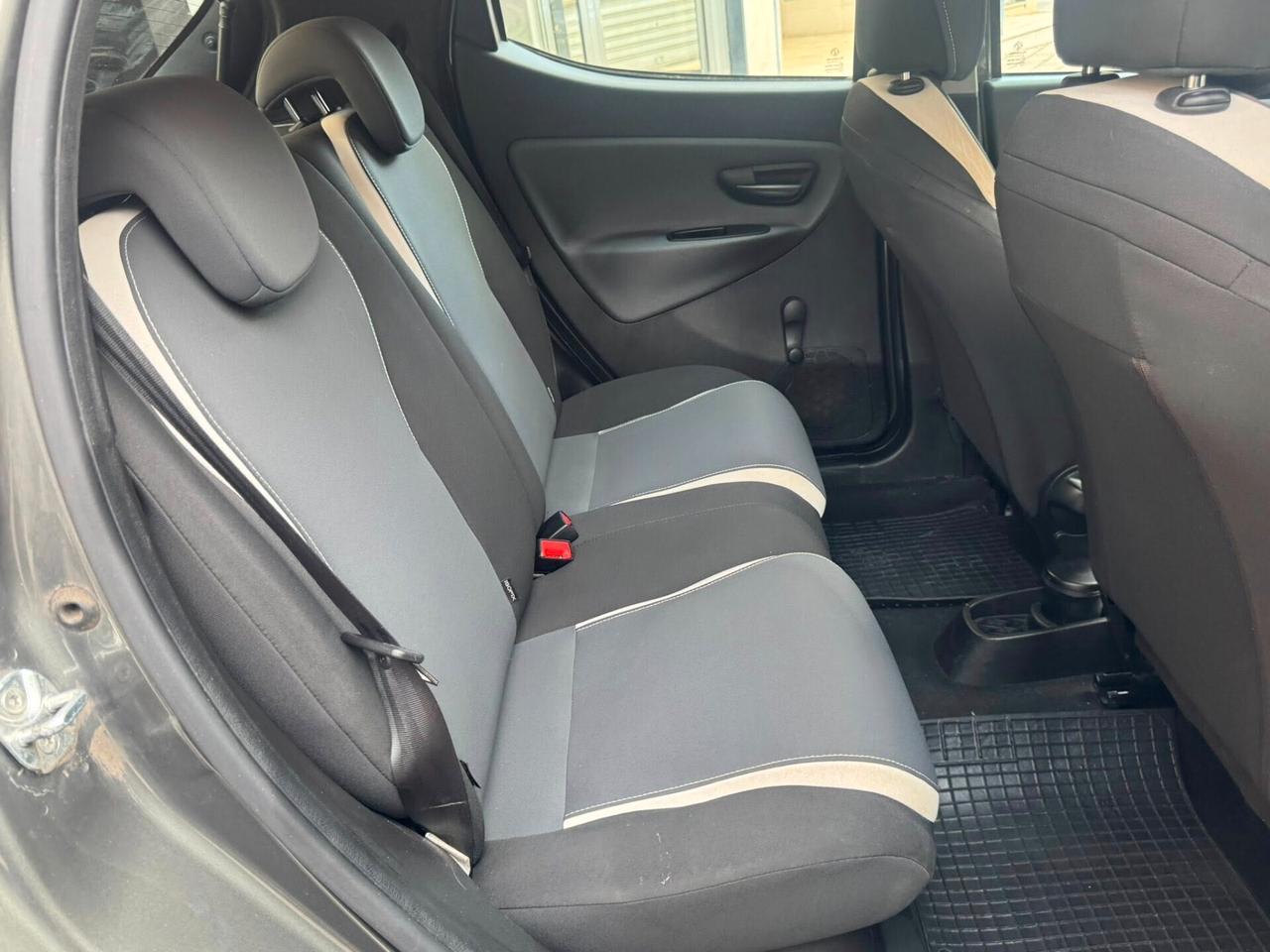 LANCIA YPSILON 1.2 BENZINA GOLD PERFETTA