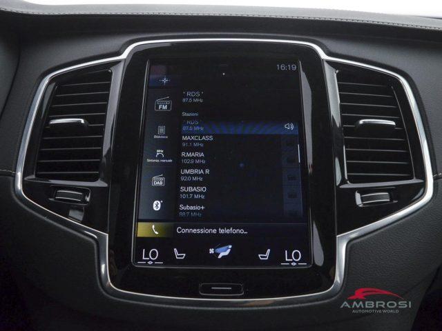 VOLVO XC90 B5 AWD Geartronic R-design