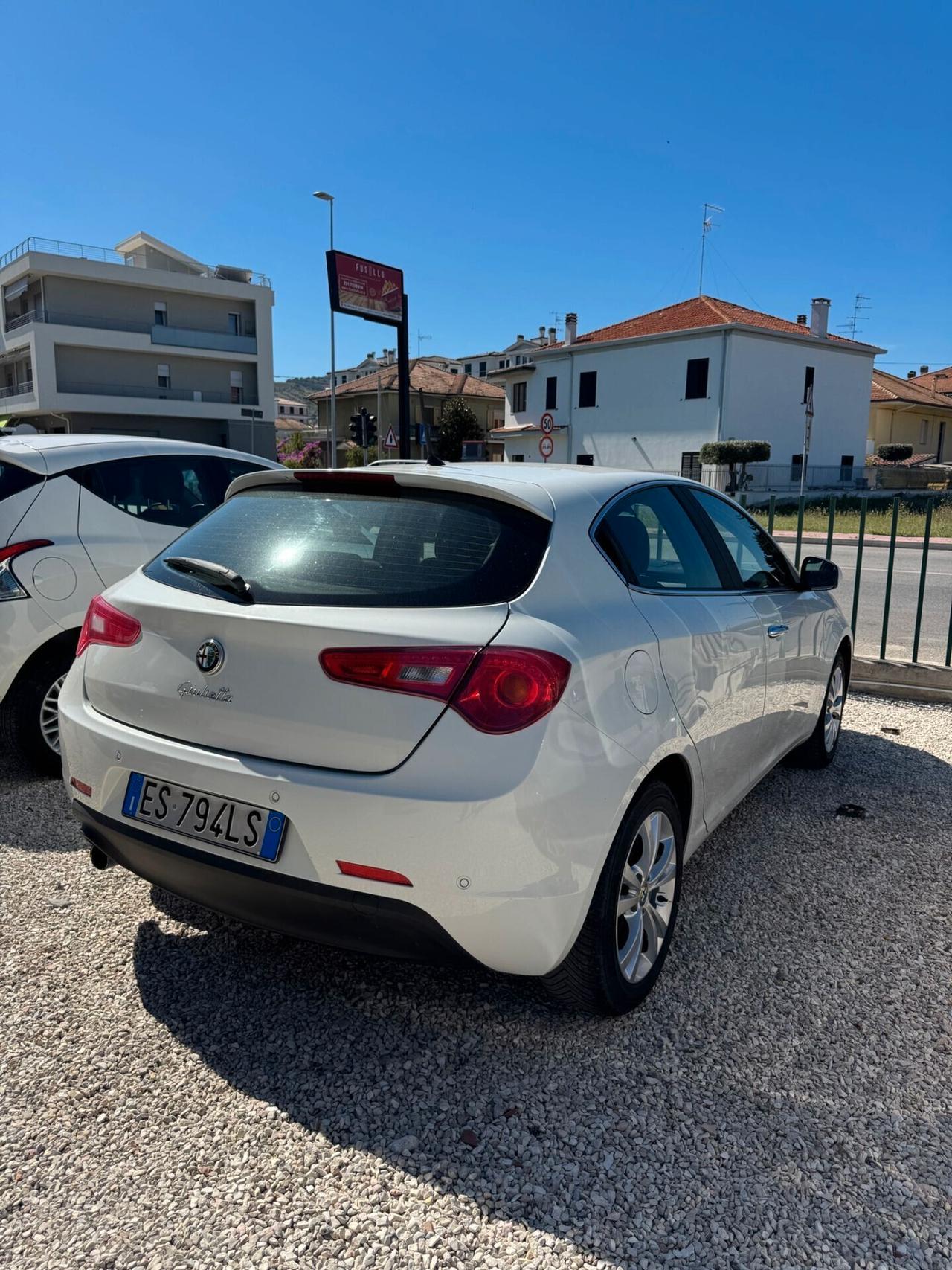 Alfa Romeo Giulietta 1.4 Turbo 120 CV GPL Distinctive