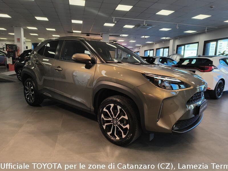 Toyota Yaris Cross 1.5H (116 CV) E-CVT Trend