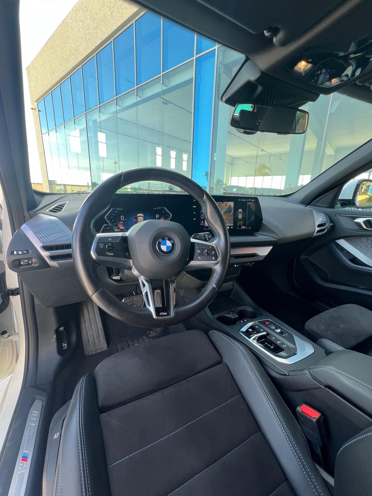 Bmw 118d MSport Design auto - possibilità noleggio no scoring
