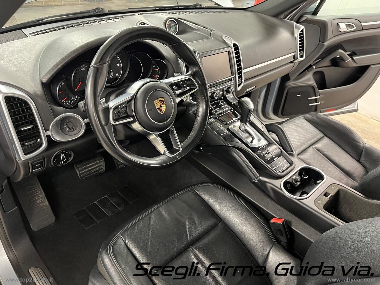 PORSCHE Cayenne 3.0 Diesel TETTO LUNGO PELLE TOTALE CERCHI 21